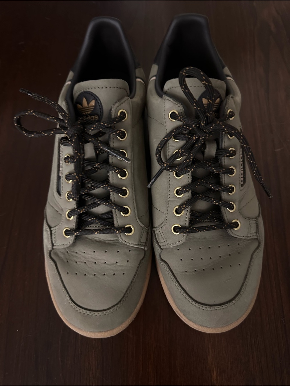 adidas Men's Olive Green Low-Top Sneakers with Black Accents